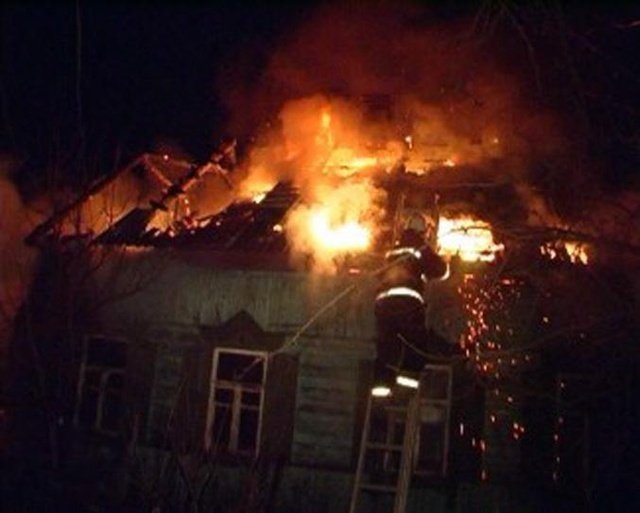 Пожар в частном жилом доме в Шолоховском районе