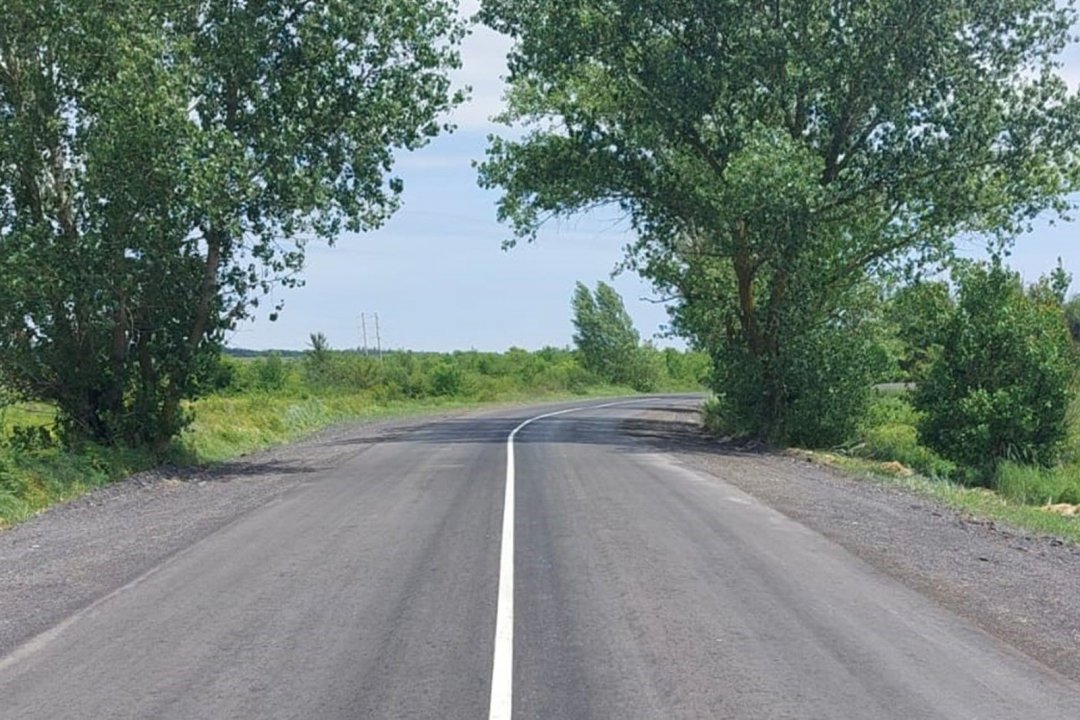 По нацпроекту «Безопасные качественные дороги» досрочно отремонтирован подъезд к поселку Шолоховскому