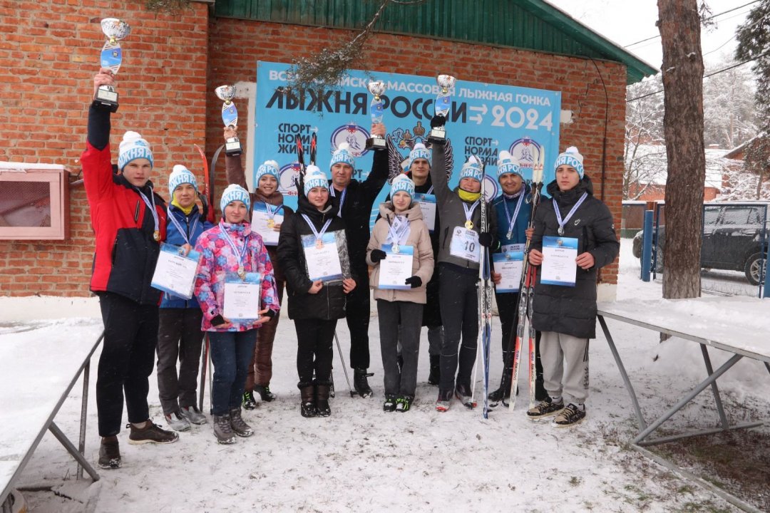 На Дону прошел региональный этап массовой лыжной гонки «Лыжня России»